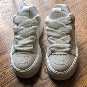 Brand new in box Naked Wolfe Cali shoes.